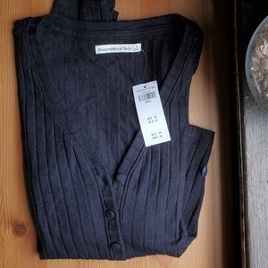Abercrombie & Fitch Cropped Ribbed Cardigan